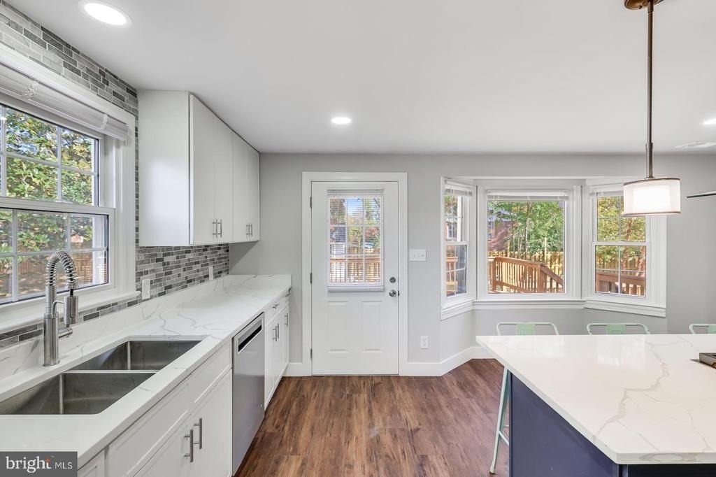 3809 Keith Avenue - Photo 7