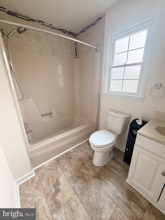 824 Summit Avenue - Photo 10