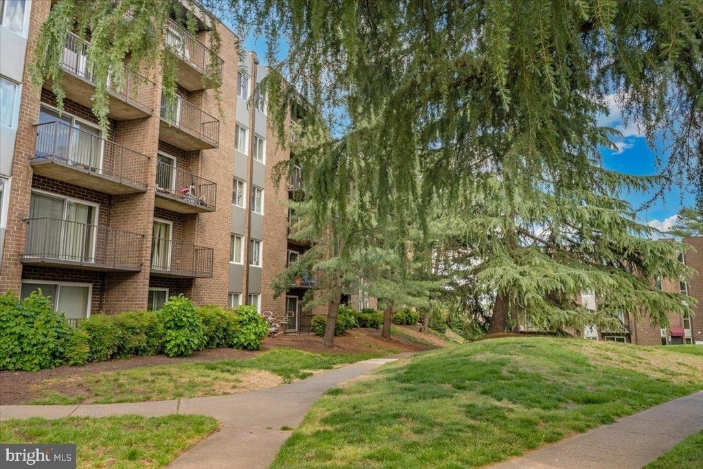 60 S Van Dorn Street - Photo 50