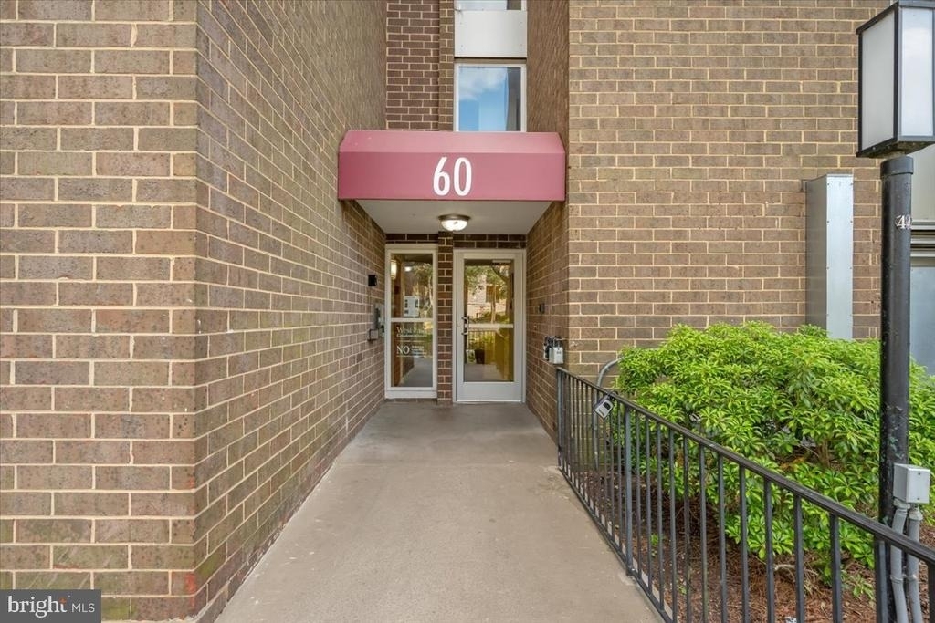 60 S Van Dorn Street - Photo 1