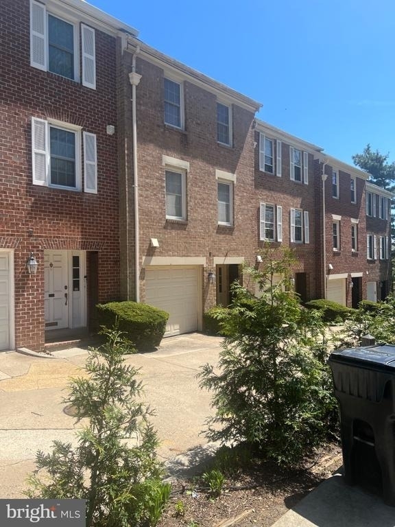 1424 12th Street N - Photo 1