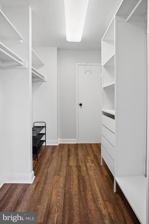 2030 N Adams Street - Photo 18