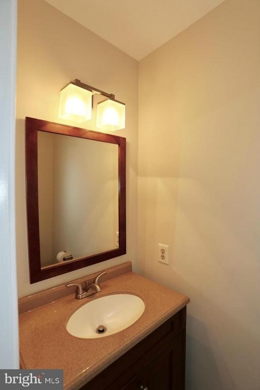 2215 N Somerset Street - Photo 2