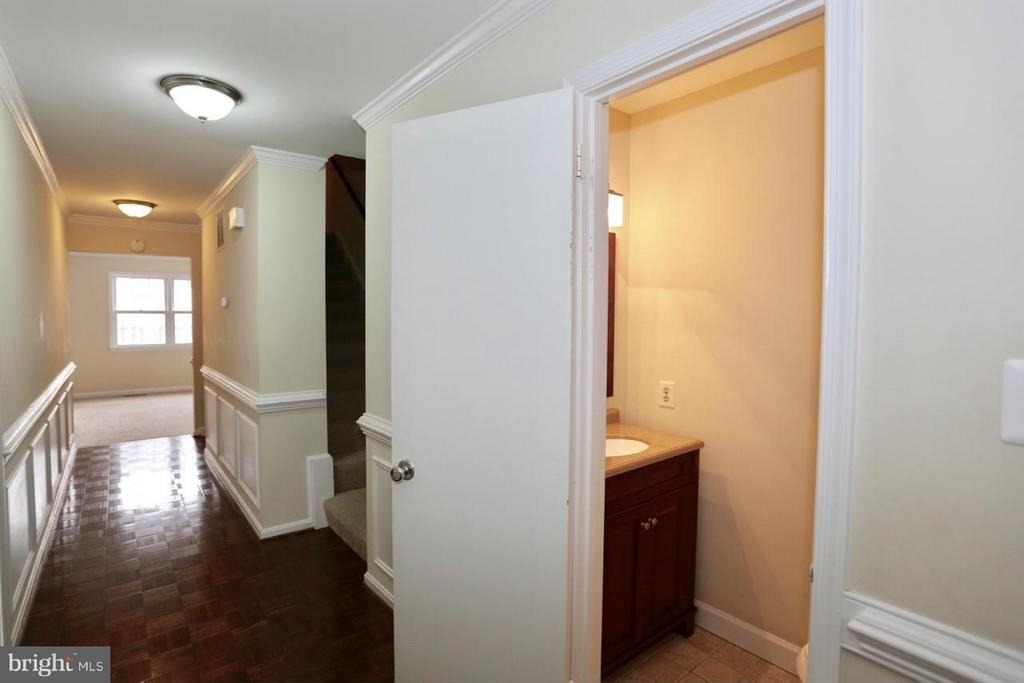 2215 N Somerset Street - Photo 1
