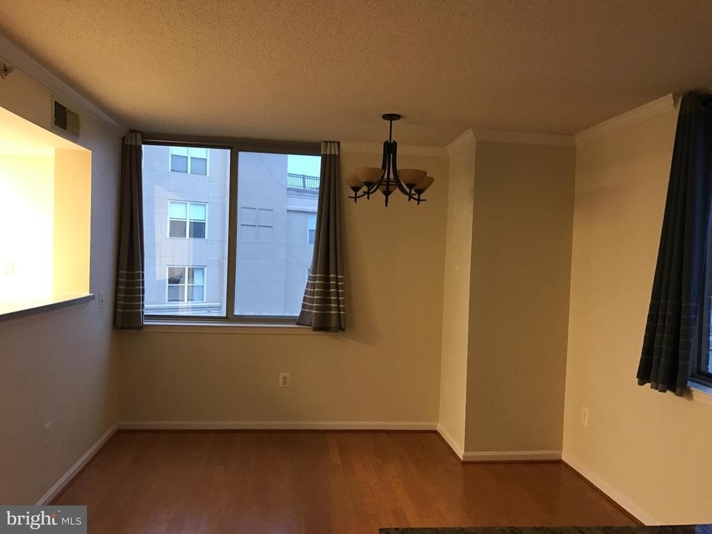 3830 9th Street N - Photo 4