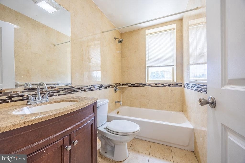 4706 Chestnut Street - Photo 5