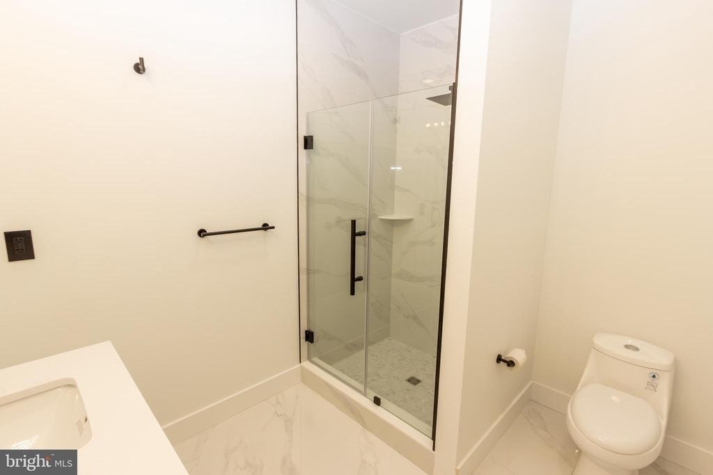 664 N Union Street - Photo 8