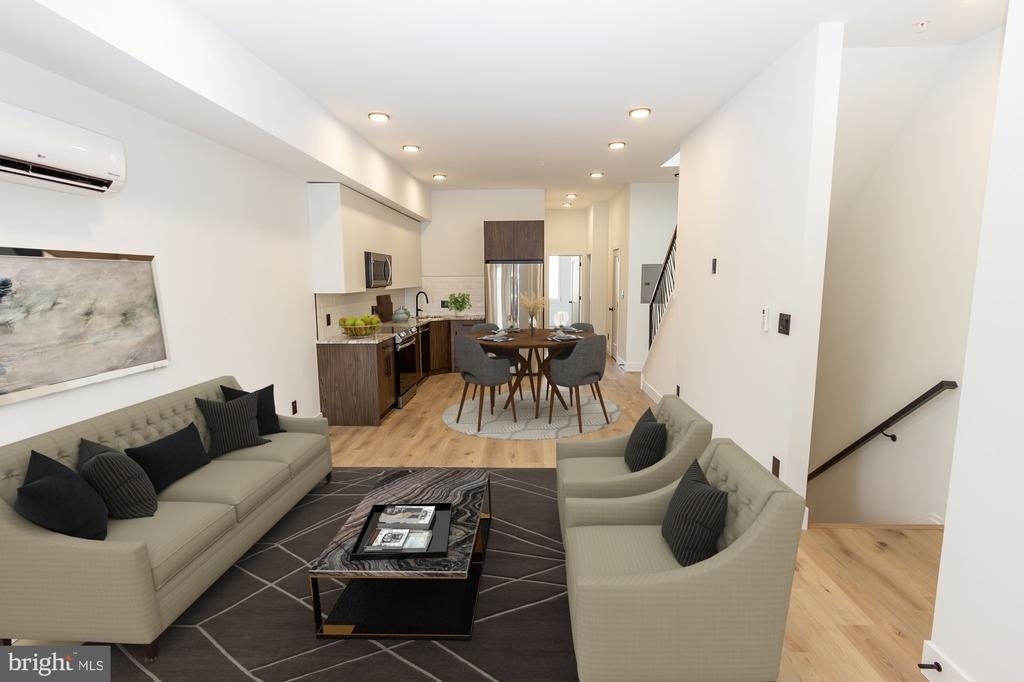 664 N Union Street - Photo 1