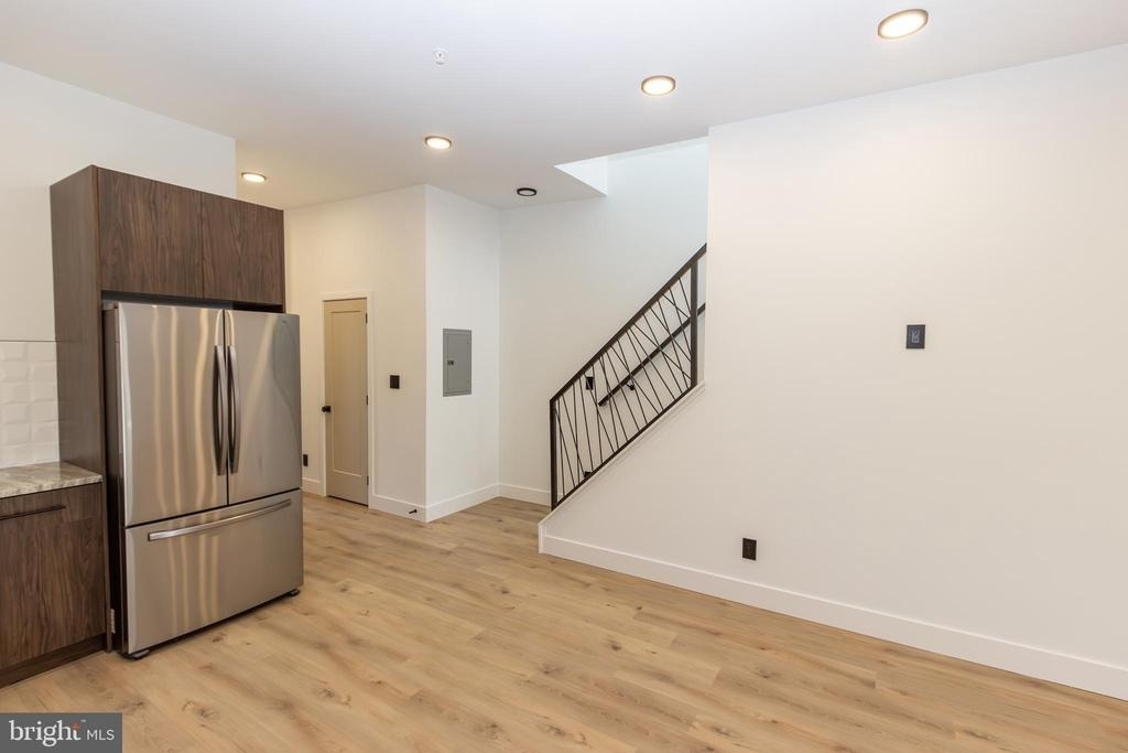 664 N Union Street - Photo 5