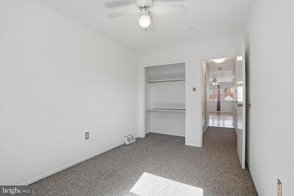 4210 Lyman Drive - Photo 5
