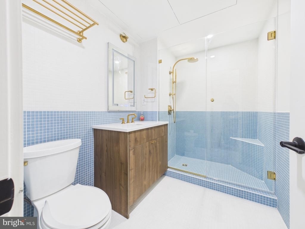 1128 Walnut Street - Photo 11