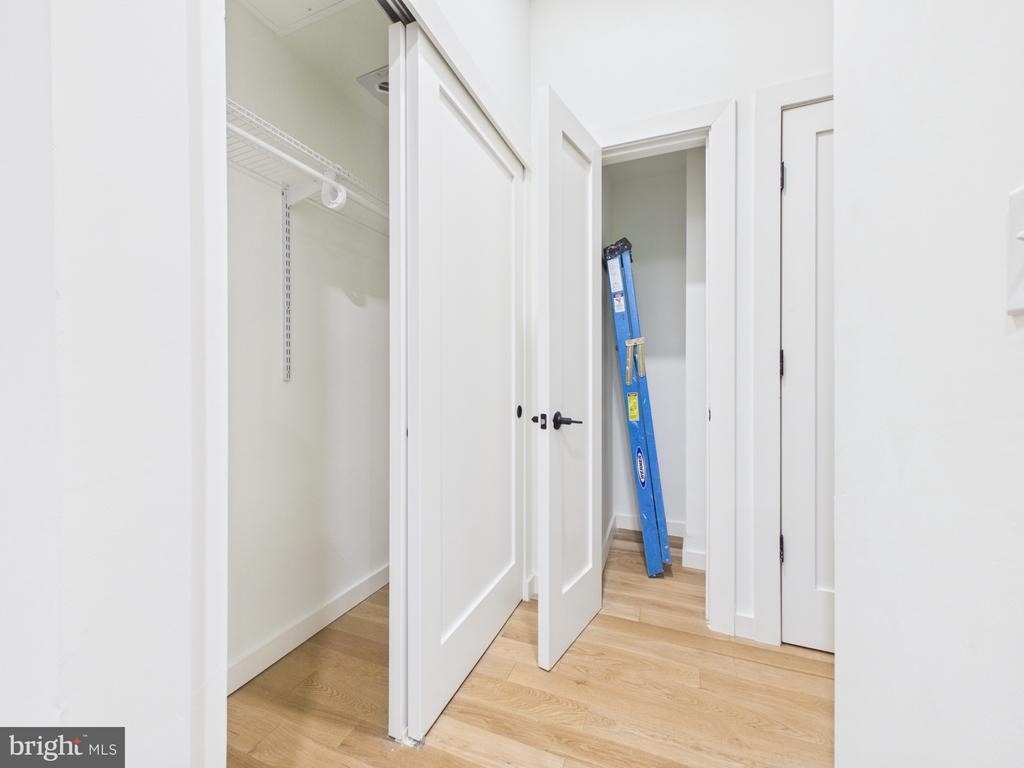 1128 Walnut Street - Photo 10