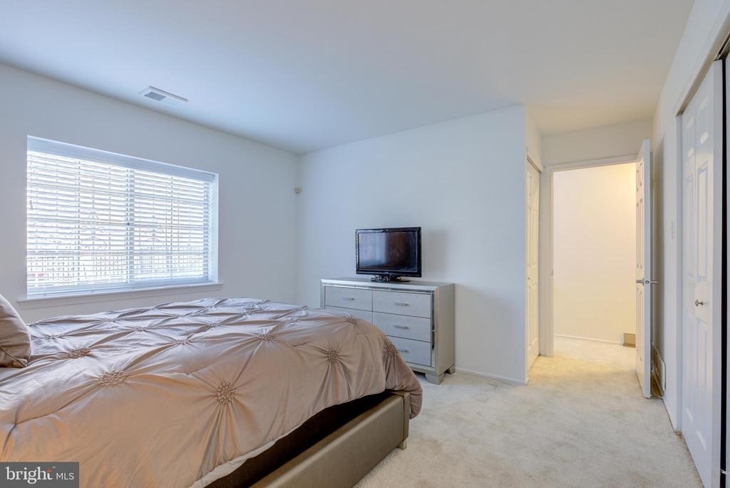 2751 Pennsylvania Avenue - Photo 22