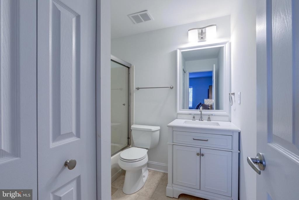 2751 Pennsylvania Avenue - Photo 23