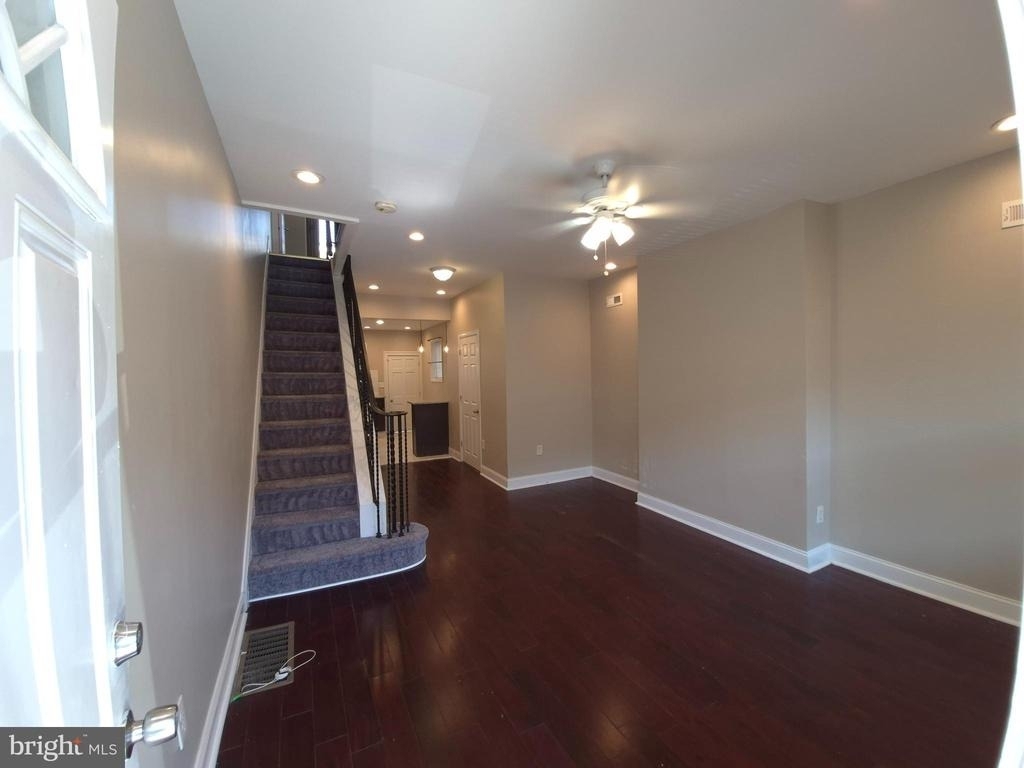 2228 S Bonsall Street - Photo 3