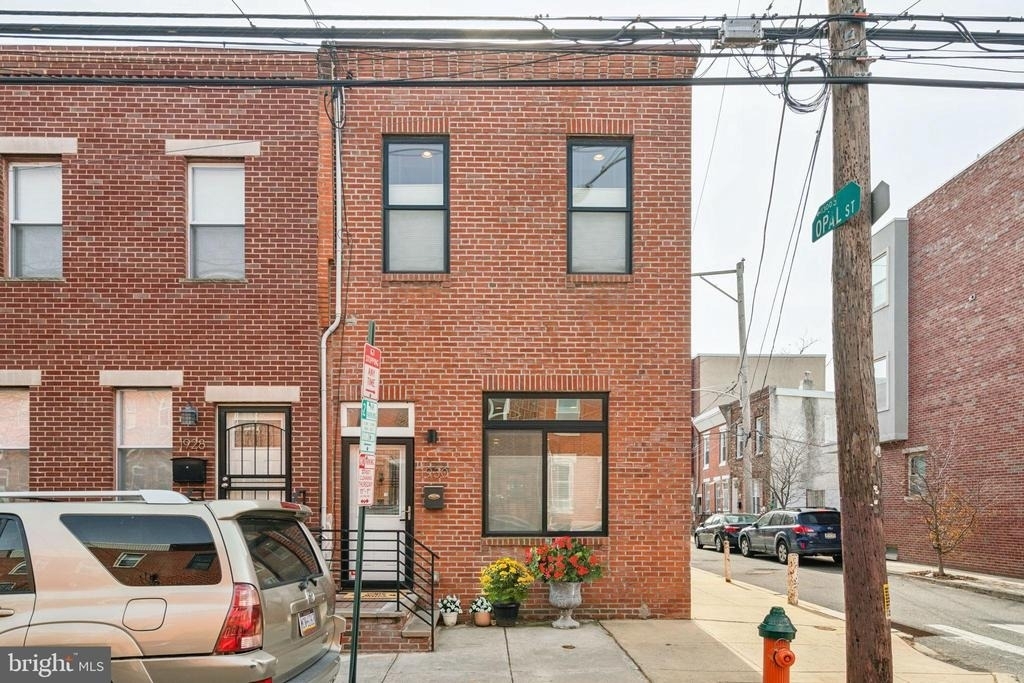 1930 Wharton Street - Photo 28