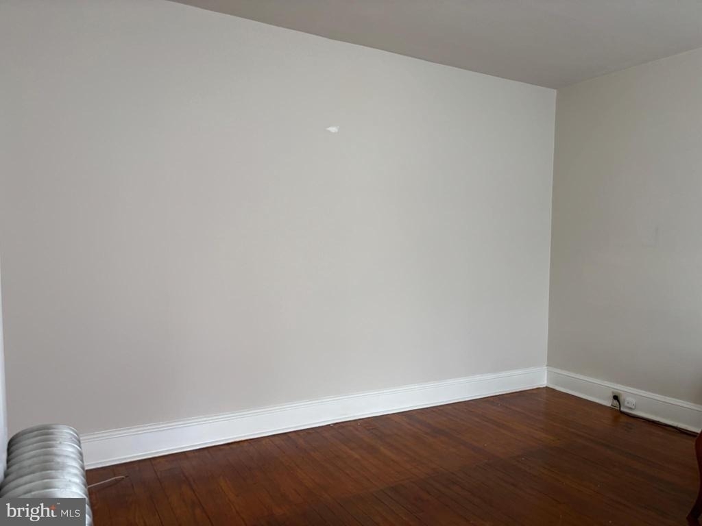 132 Plant Avenue - Photo 5