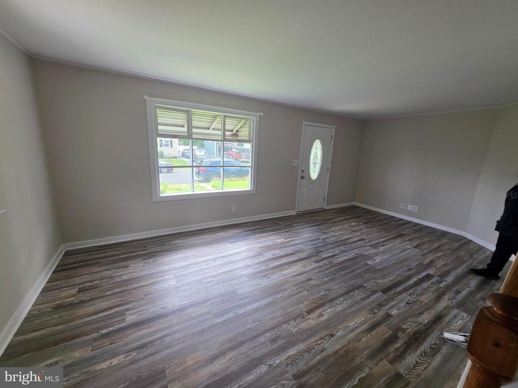27 Koehler Drive - Photo 8