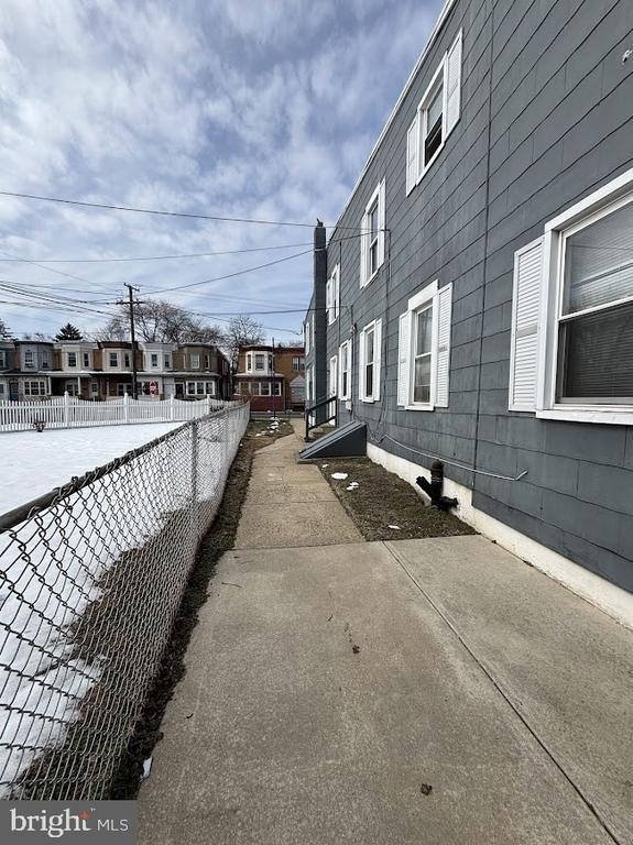 218-220 S Broadway - Photo 10