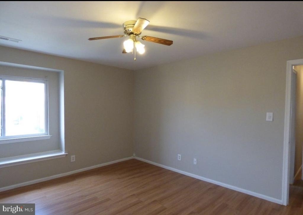 808 Britton Place - Photo 12