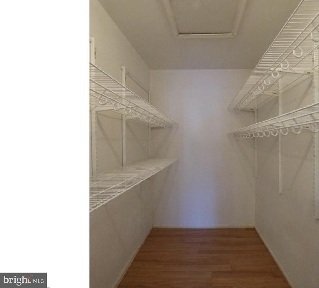 808 Britton Place - Photo 11