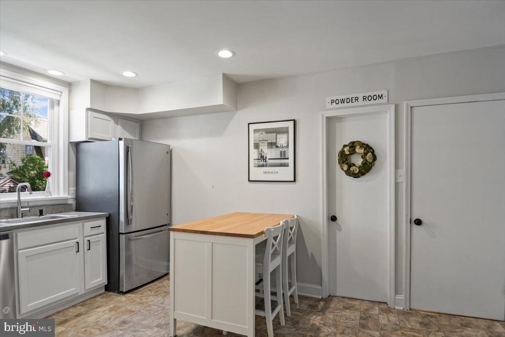 158 Lafayette Road - Photo 13