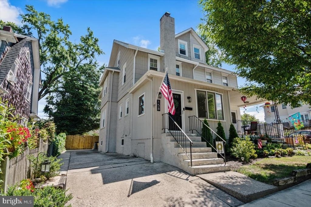 158 Lafayette Road - Photo 2