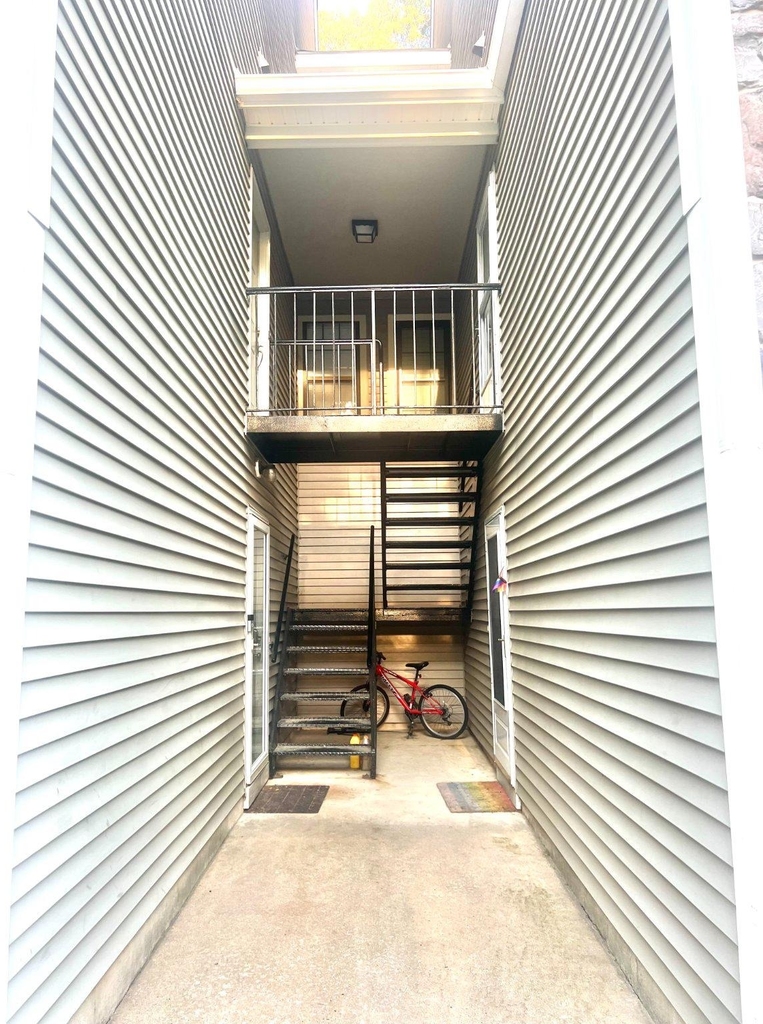60 Summit Court - Photo 1