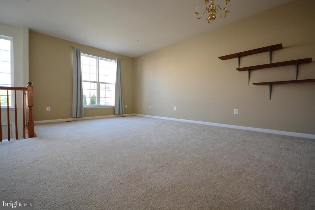 421 Green Fern Circle - Photo 1
