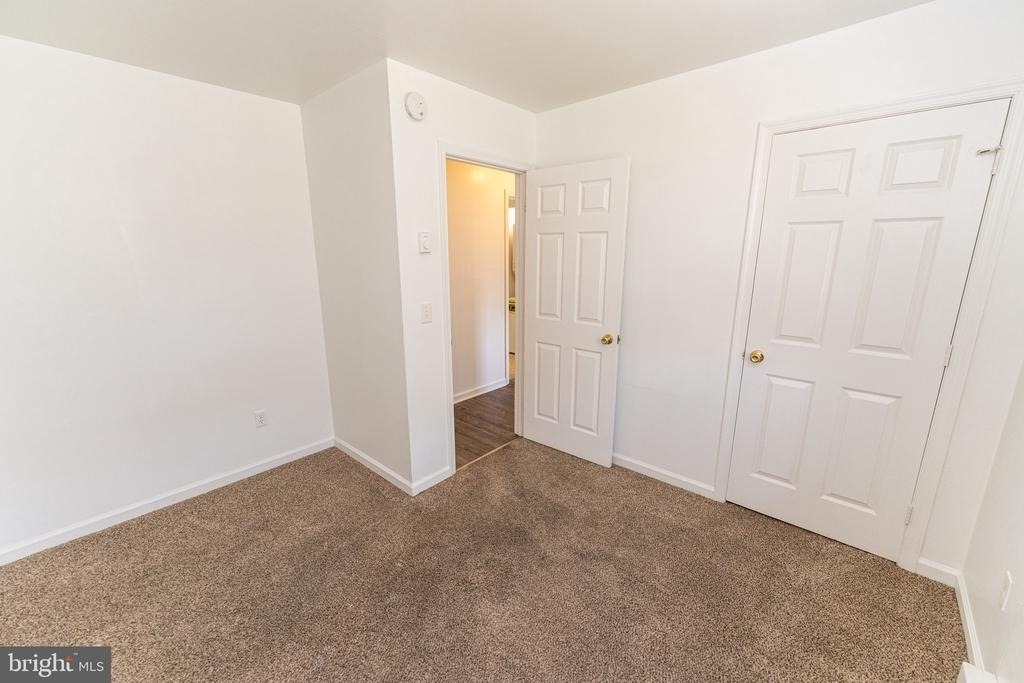 30704 Hampden Avenue - Photo 29