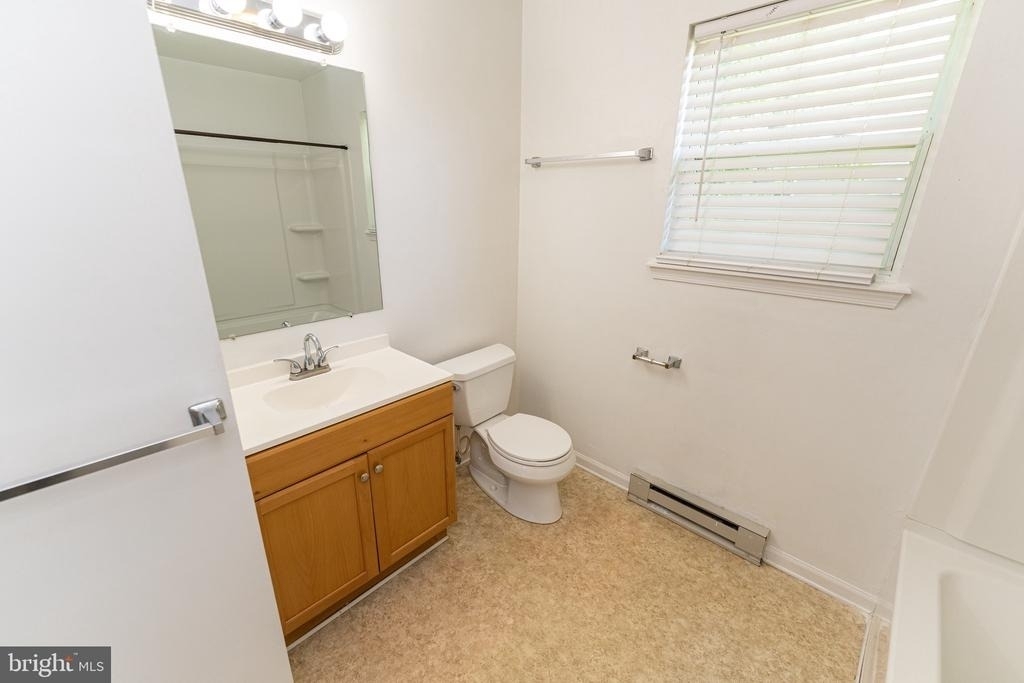 30704 Hampden Avenue - Photo 20