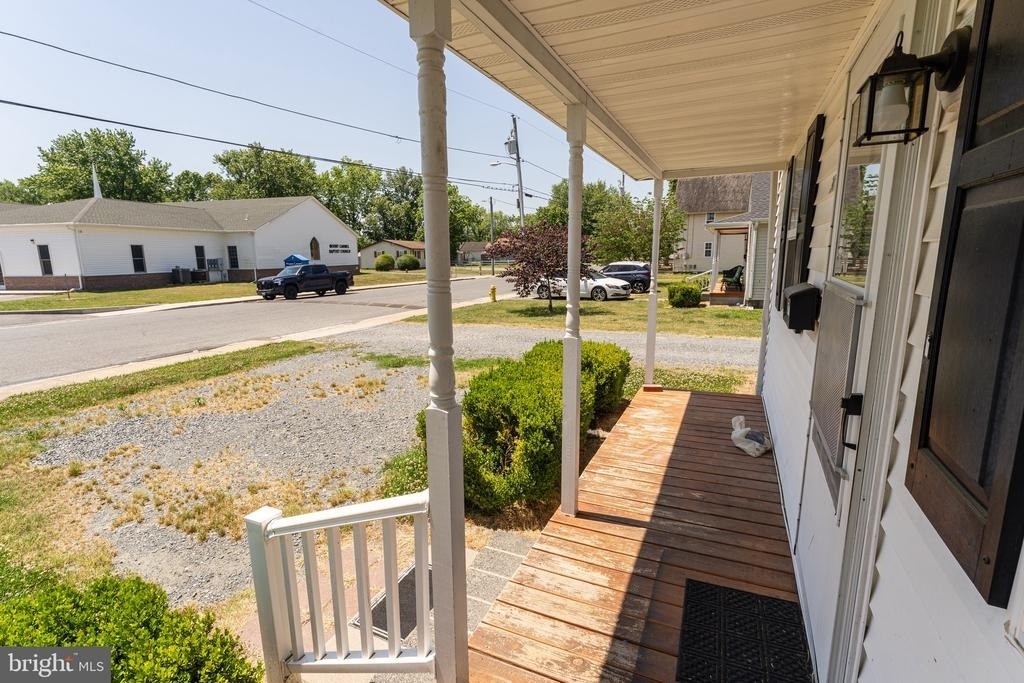 30704 Hampden Avenue - Photo 4