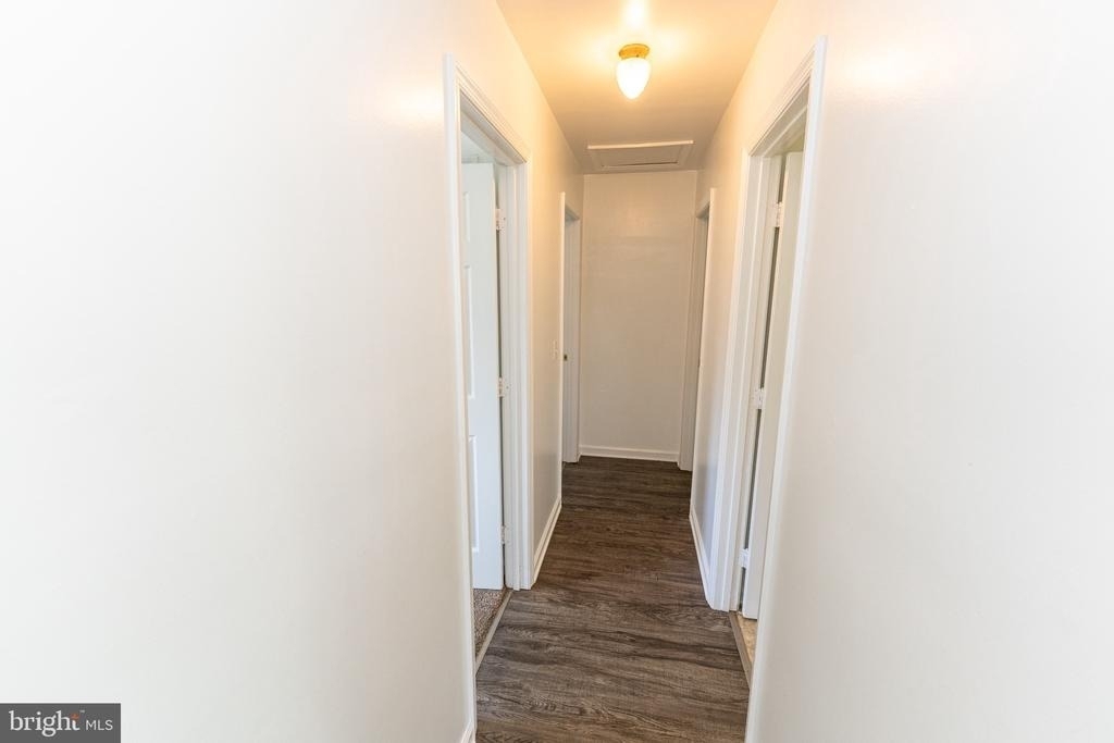 30704 Hampden Avenue - Photo 13
