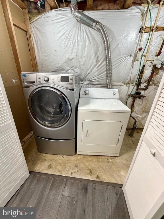 9804 Royal Commerce Place - Photo 16