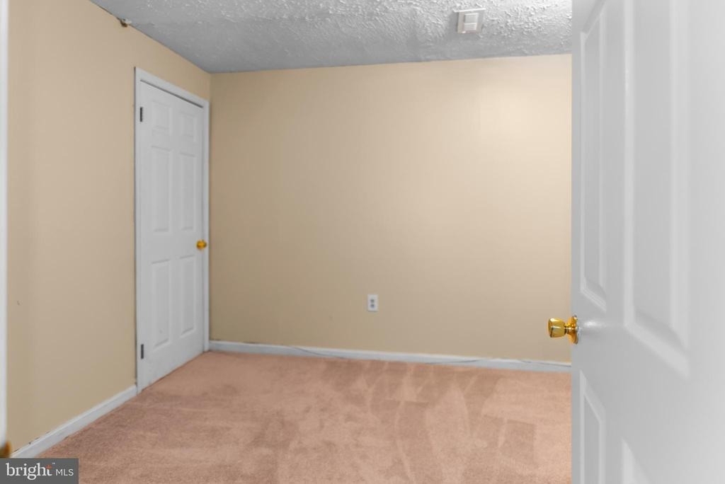 8514 Rheims Court - Photo 25