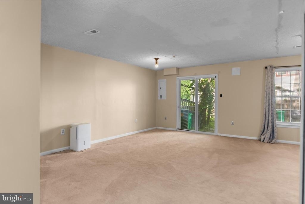 8514 Rheims Court - Photo 23