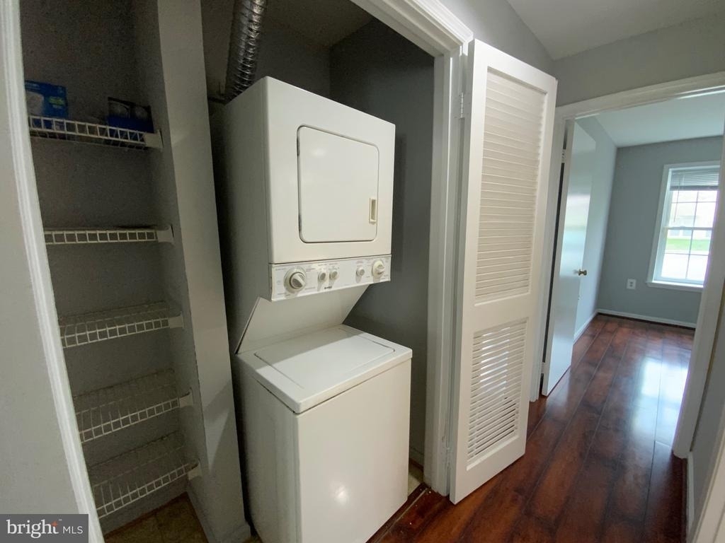 7904 Crows Nest Court - Photo 11