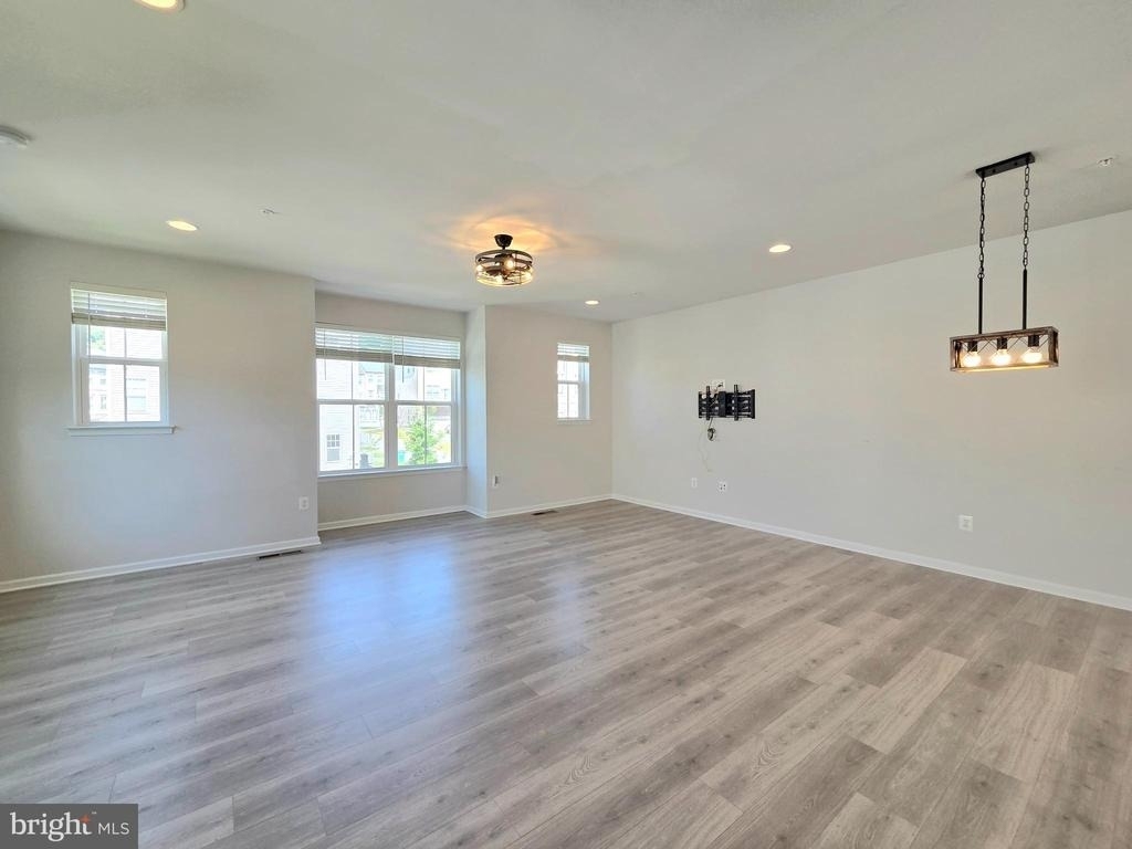 13146 Dowdens Station Way - Photo 11