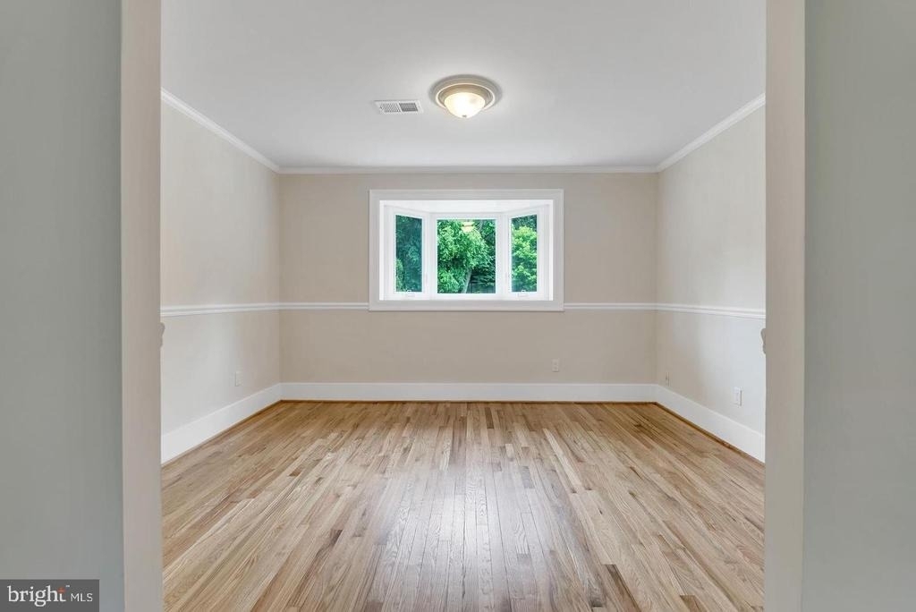 10911 Chandler Road - Photo 9