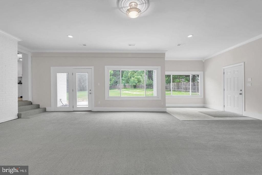 10911 Chandler Road - Photo 25