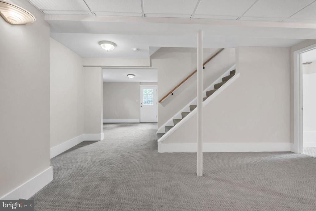 10911 Chandler Road - Photo 45