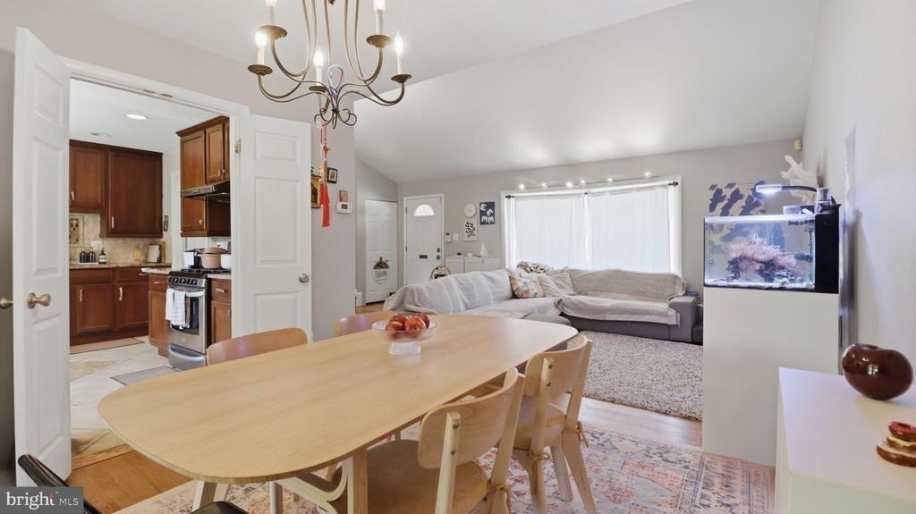 9912 Pomona Drive - Photo 18