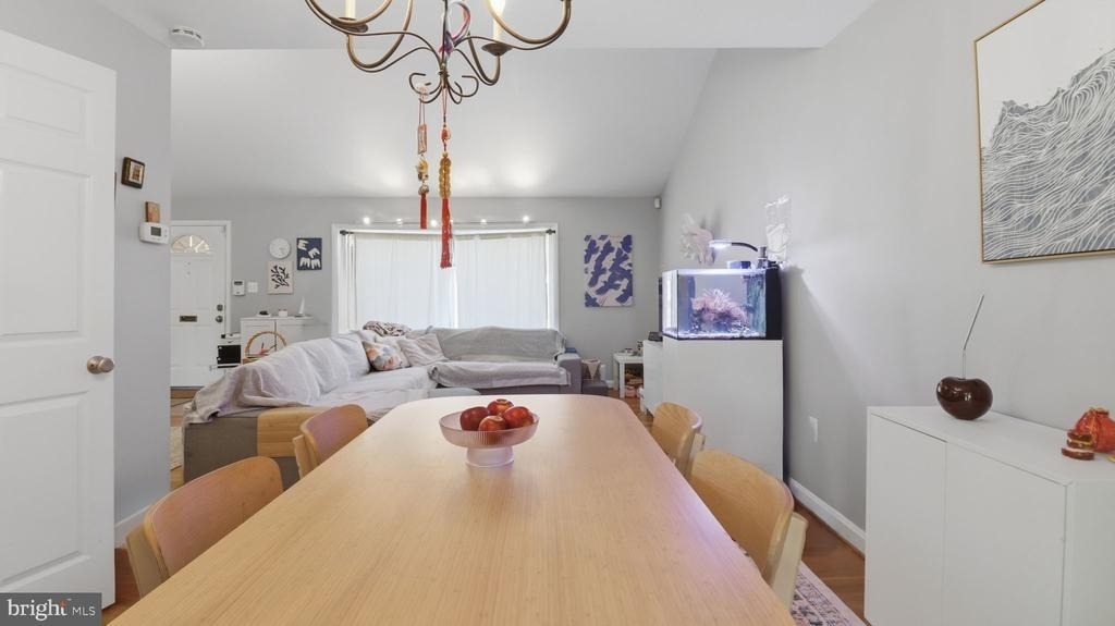 9912 Pomona Drive - Photo 16