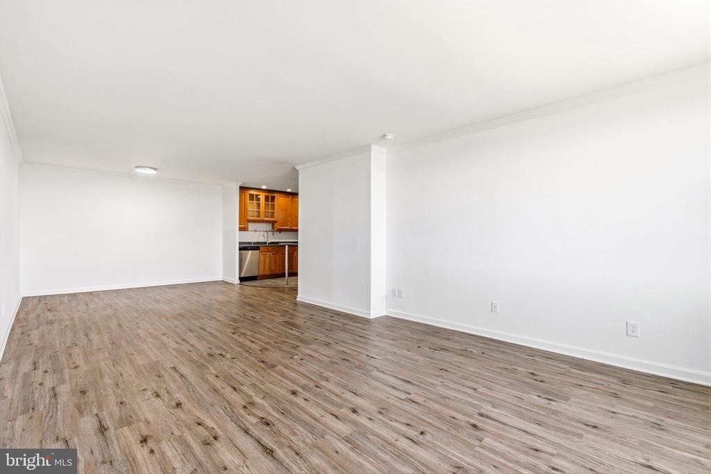 9701 Fields Road - Photo 18