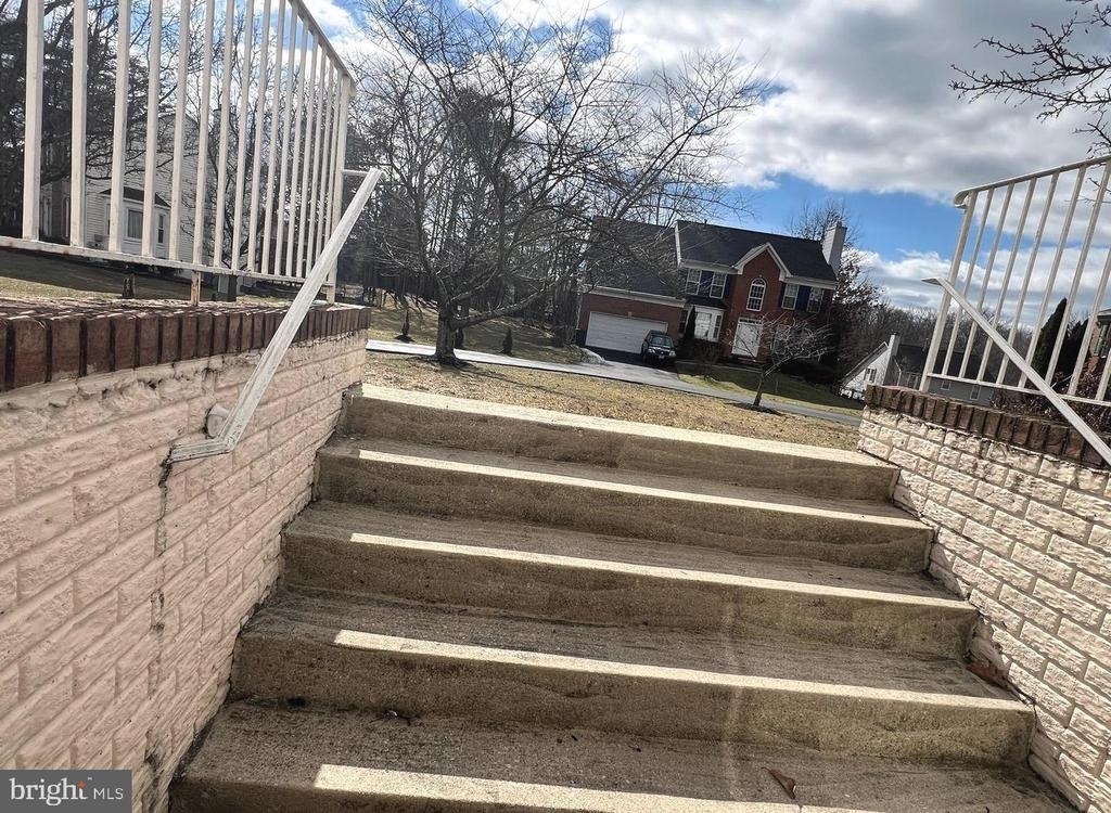 15116 Serbian Lane - Photo 36