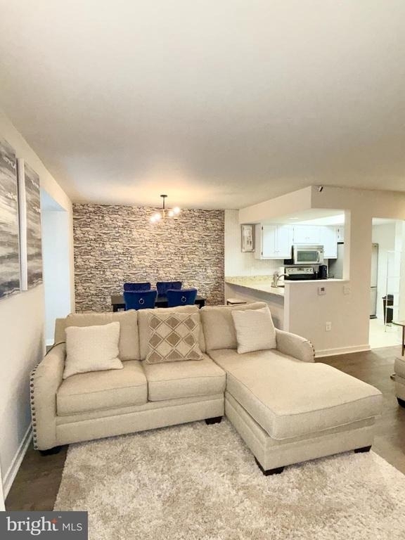 18616 Pier Point Place - Photo 9