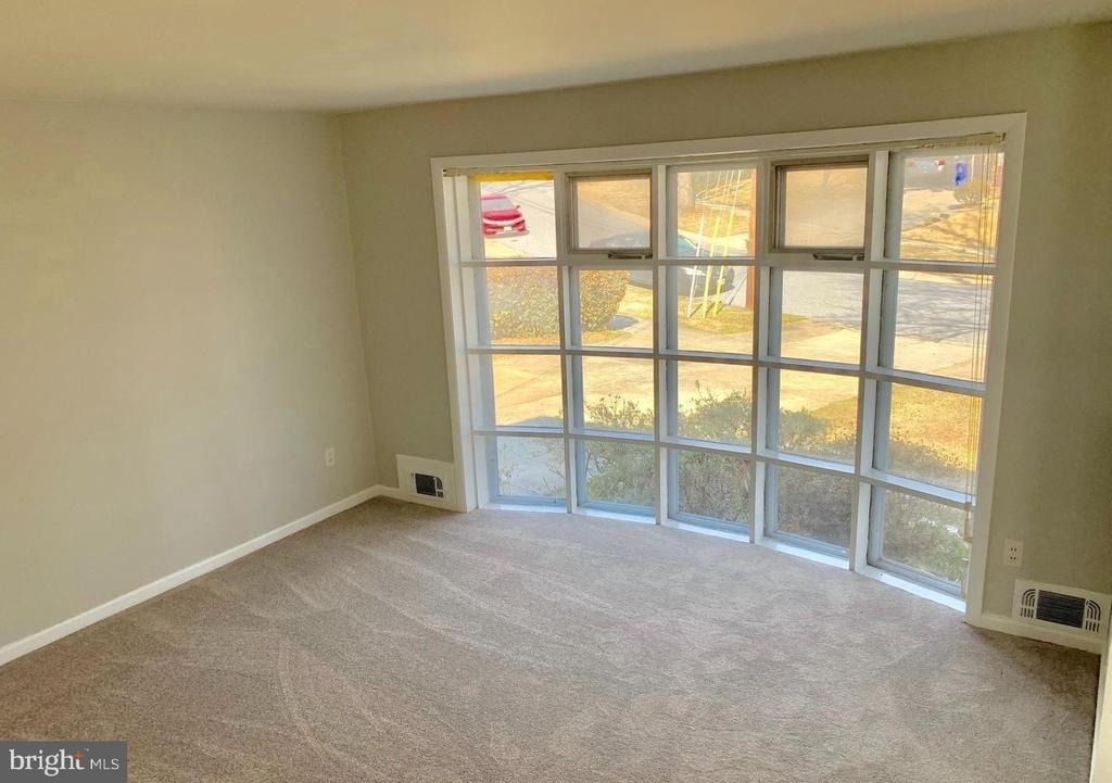 13000 Arctic Avenue - Photo 1