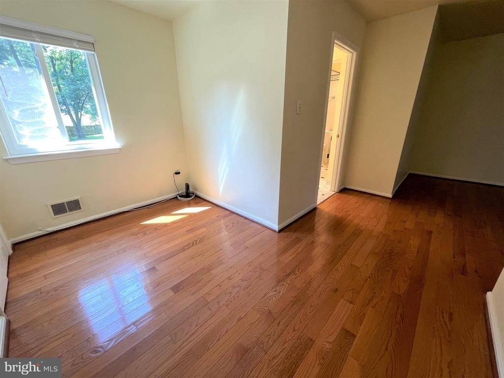 9808 Wilden Lane - Photo 52