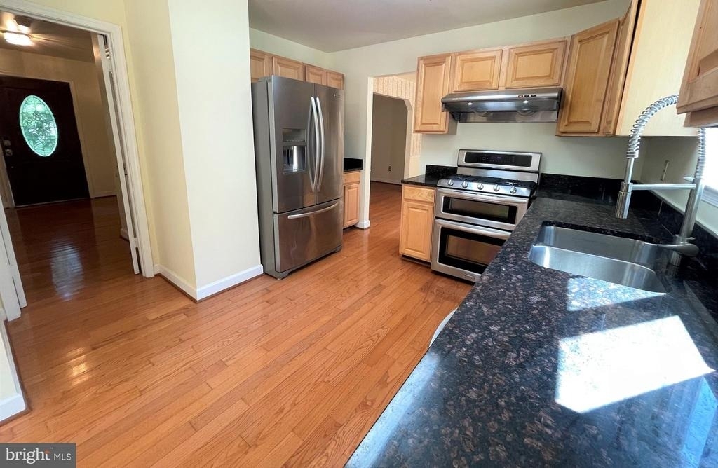 9808 Wilden Lane - Photo 37