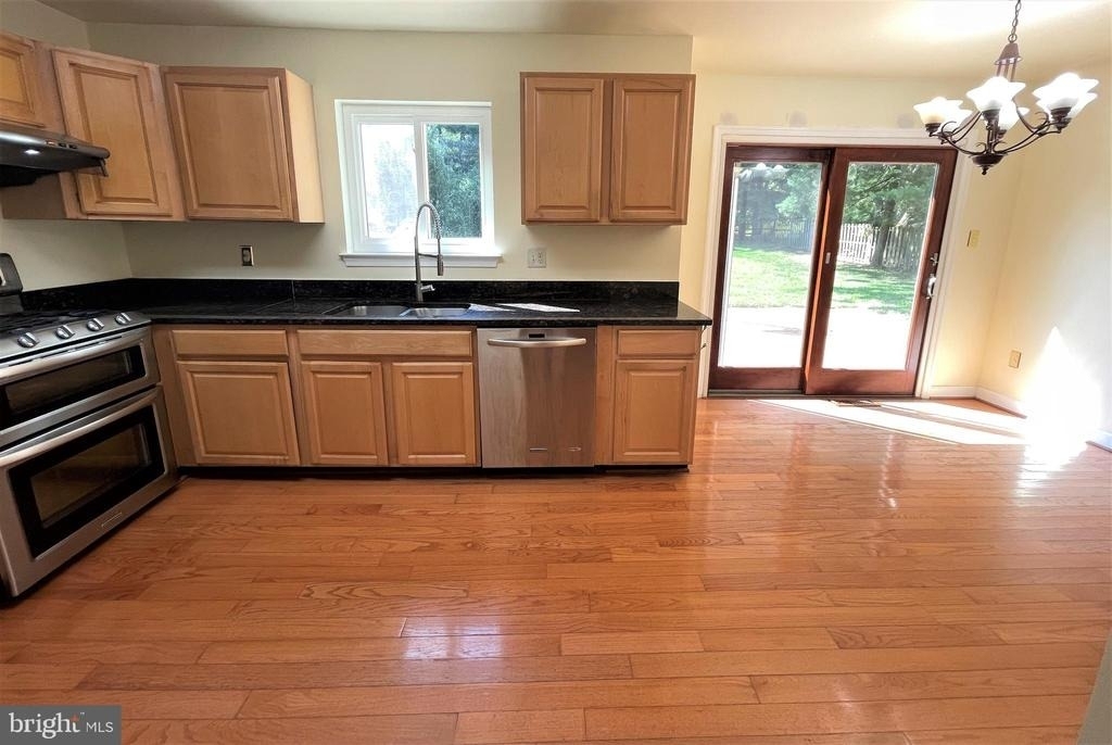 9808 Wilden Lane - Photo 39